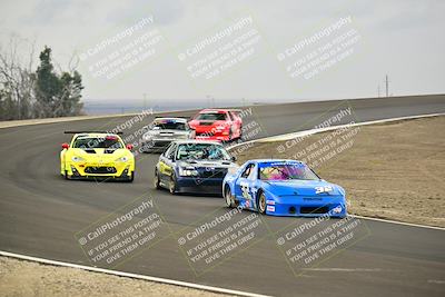 media/Jan-26-2025-CalClub SCCA (Sun) [[cfcea7df88]]/Group 5/Race/